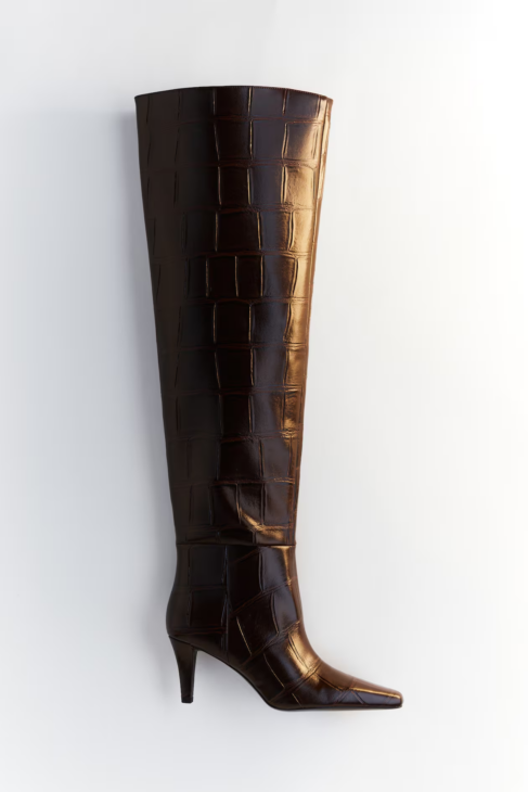 Modern Muse over the knee boots in dark brown styled with pleated skirt fall outfit